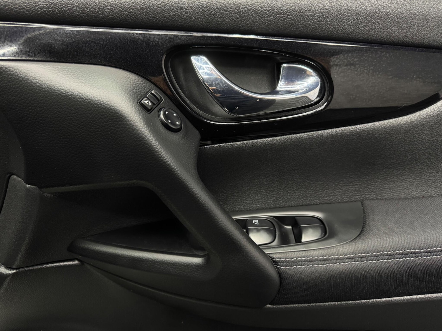 Used Nissan Qashqai for sale - 77279565: Photo 18