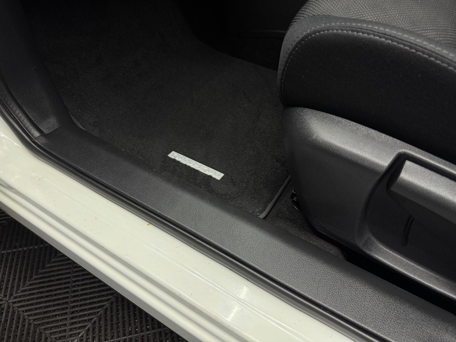 Used Nissan Qashqai for sale - 77279565: Photo 22