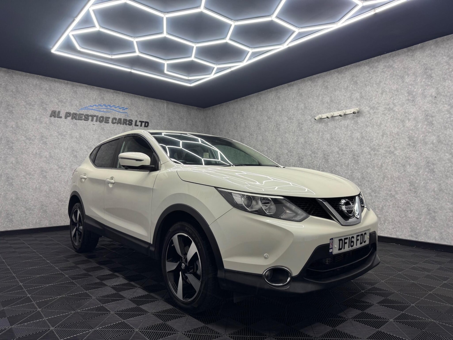 Used Nissan Qashqai for sale - 77279565: Photo 23