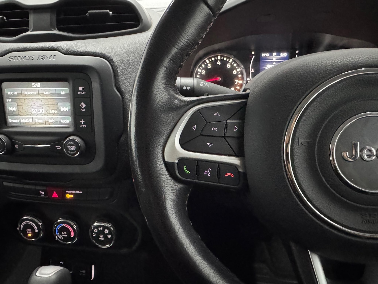 Used Jeep Renegade 2017 for sale - 78058624: Photo 9