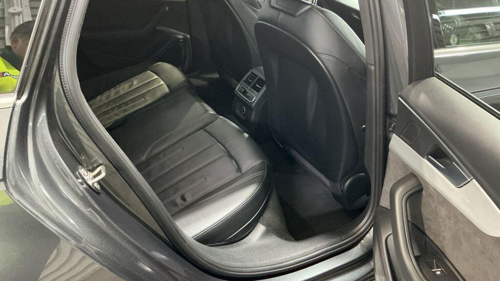 Used Audi A4 2017 for sale - 76457241: Photo 5