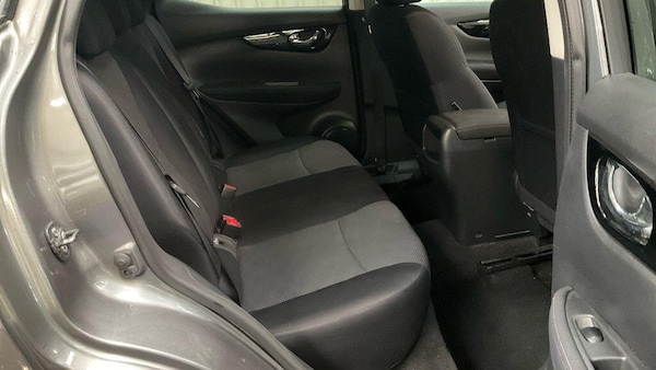 Used Nissan Qashqai 2016 for sale - 76020936: Photo 3