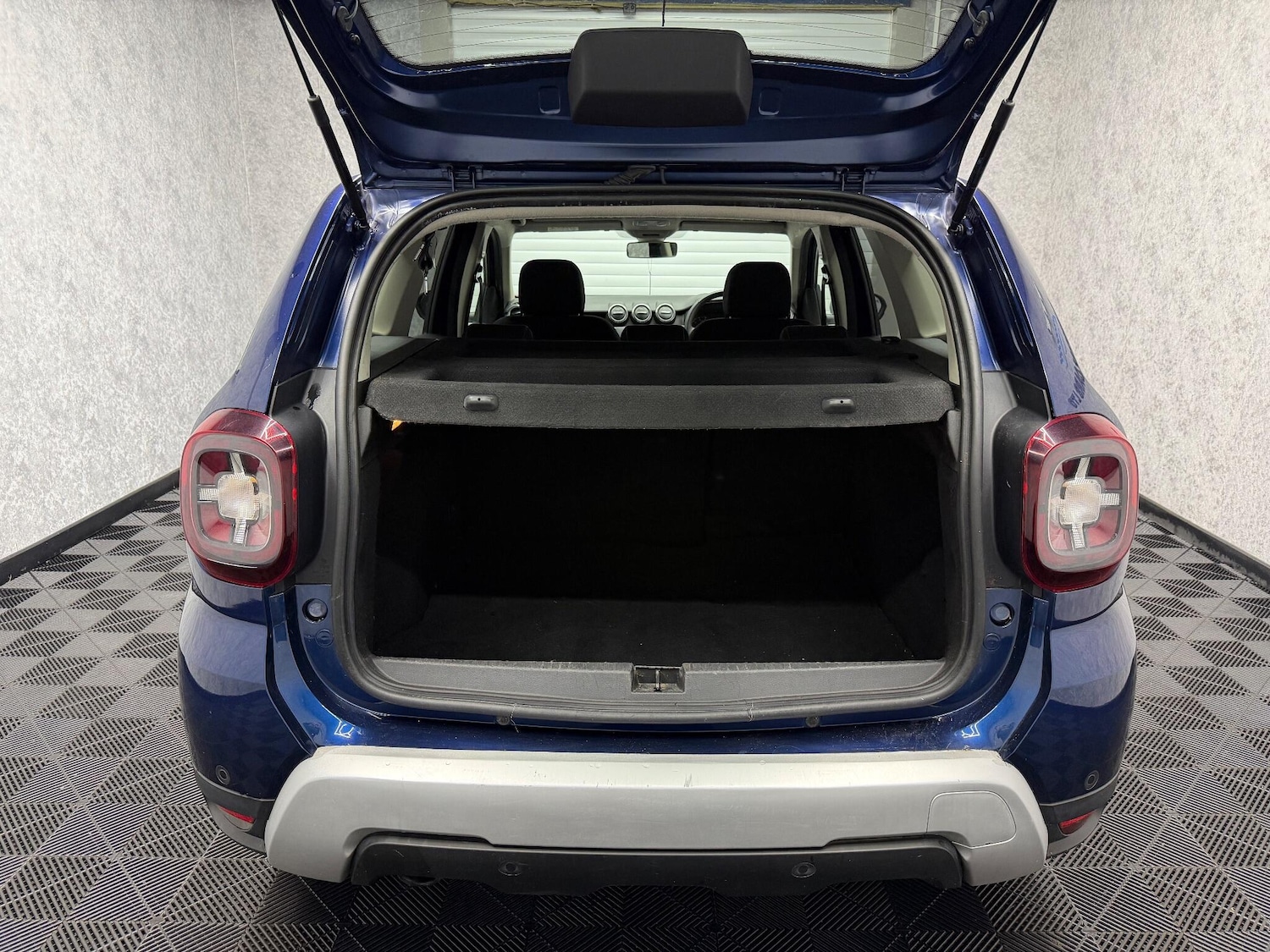 Used Dacia Duster 2018 for sale - 77081659: Photo 27