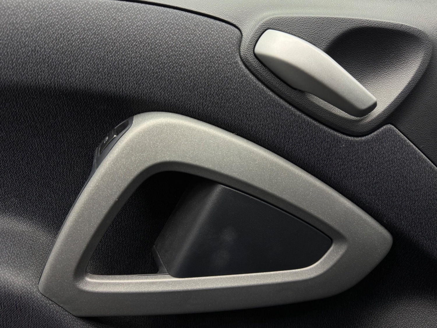 Used smart fortwo 2014 for sale - 75608882: Photo 16