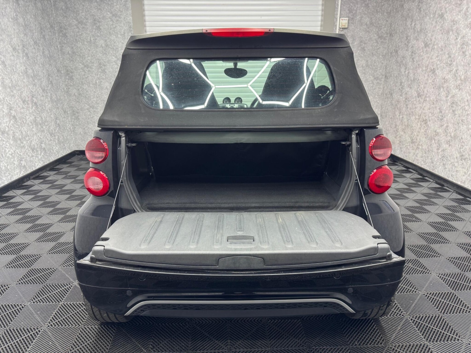 Used smart fortwo 2014 for sale - 75608882: Photo 18