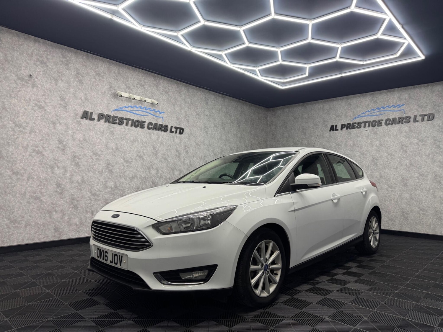 Used Ford Focus 2016 for sale - 76349746: Photo 1