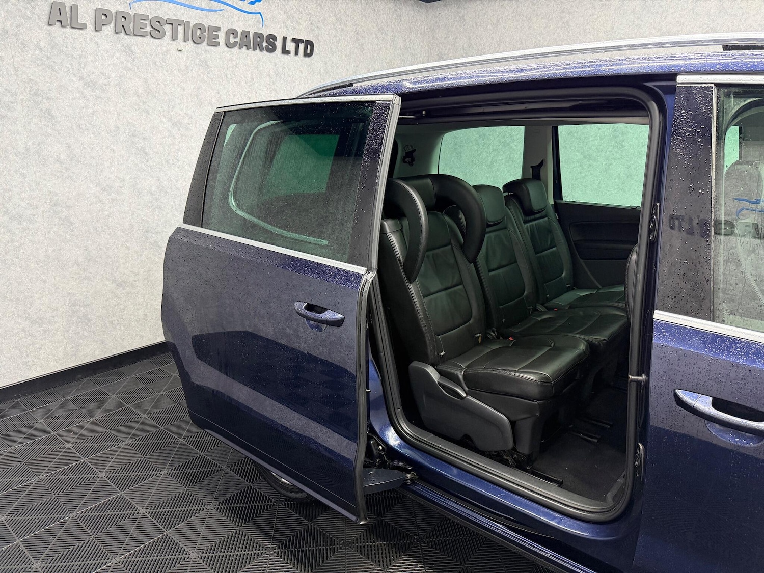 Used Volkswagen Sharan 2014 for sale - 77538019: Photo 7