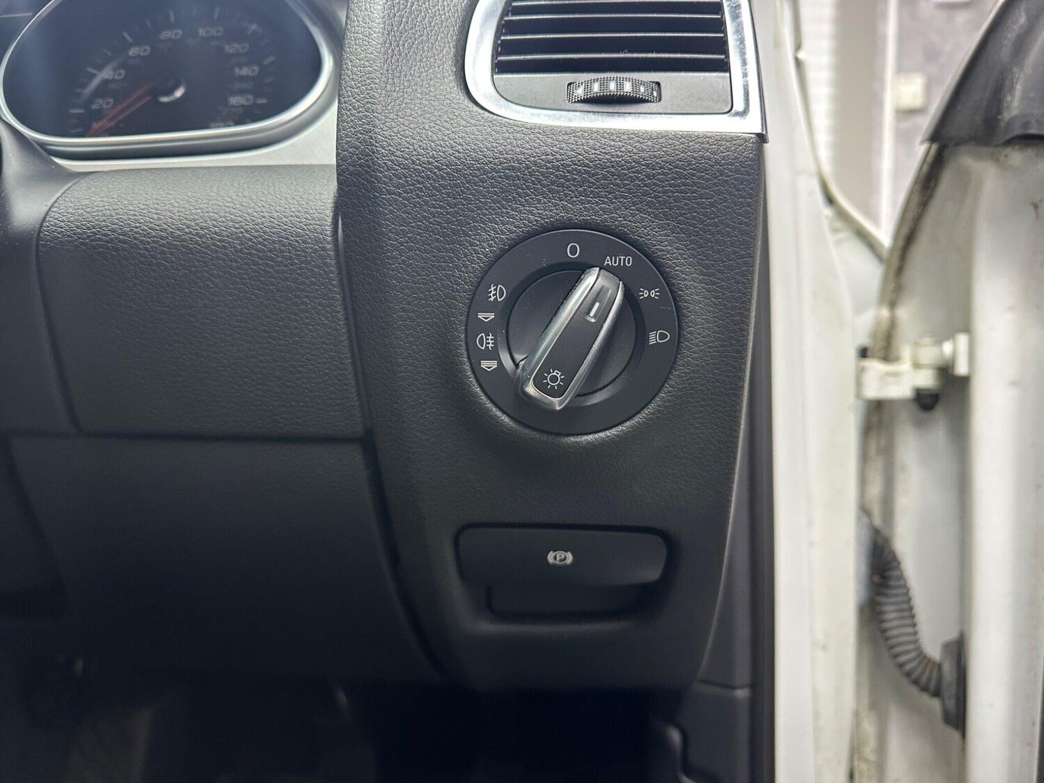 Used Audi Q7 2011 for sale - 78171099: Photo 18