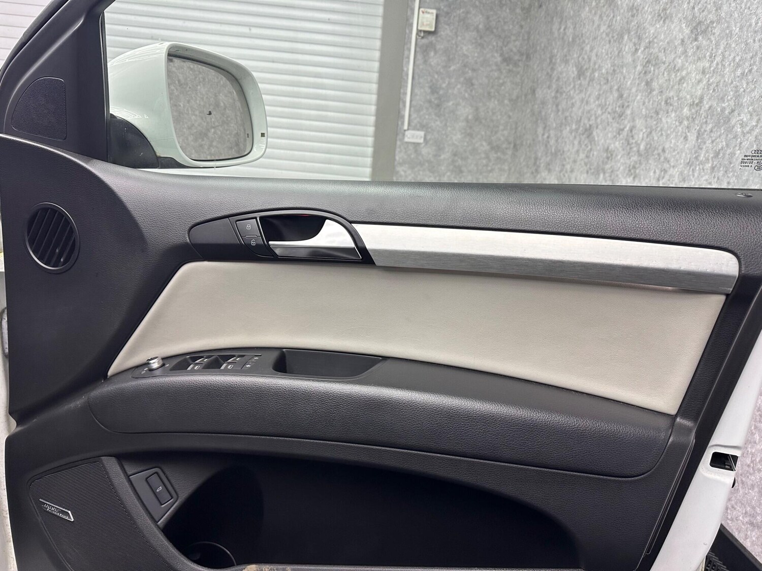 Used Audi Q7 2011 for sale - 78171099: Photo 22