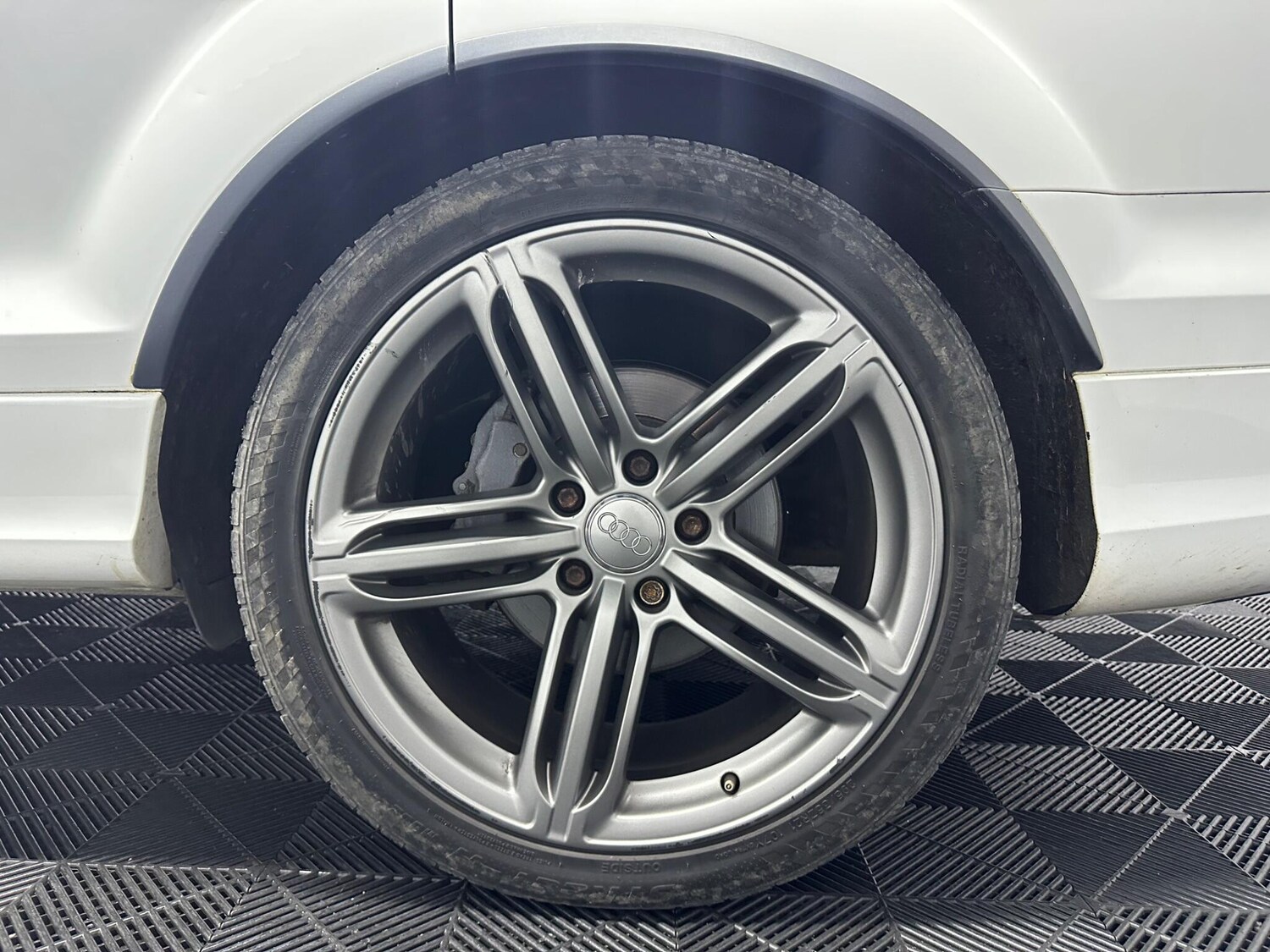 Used Audi Q7 2011 for sale - 78171099: Photo 24