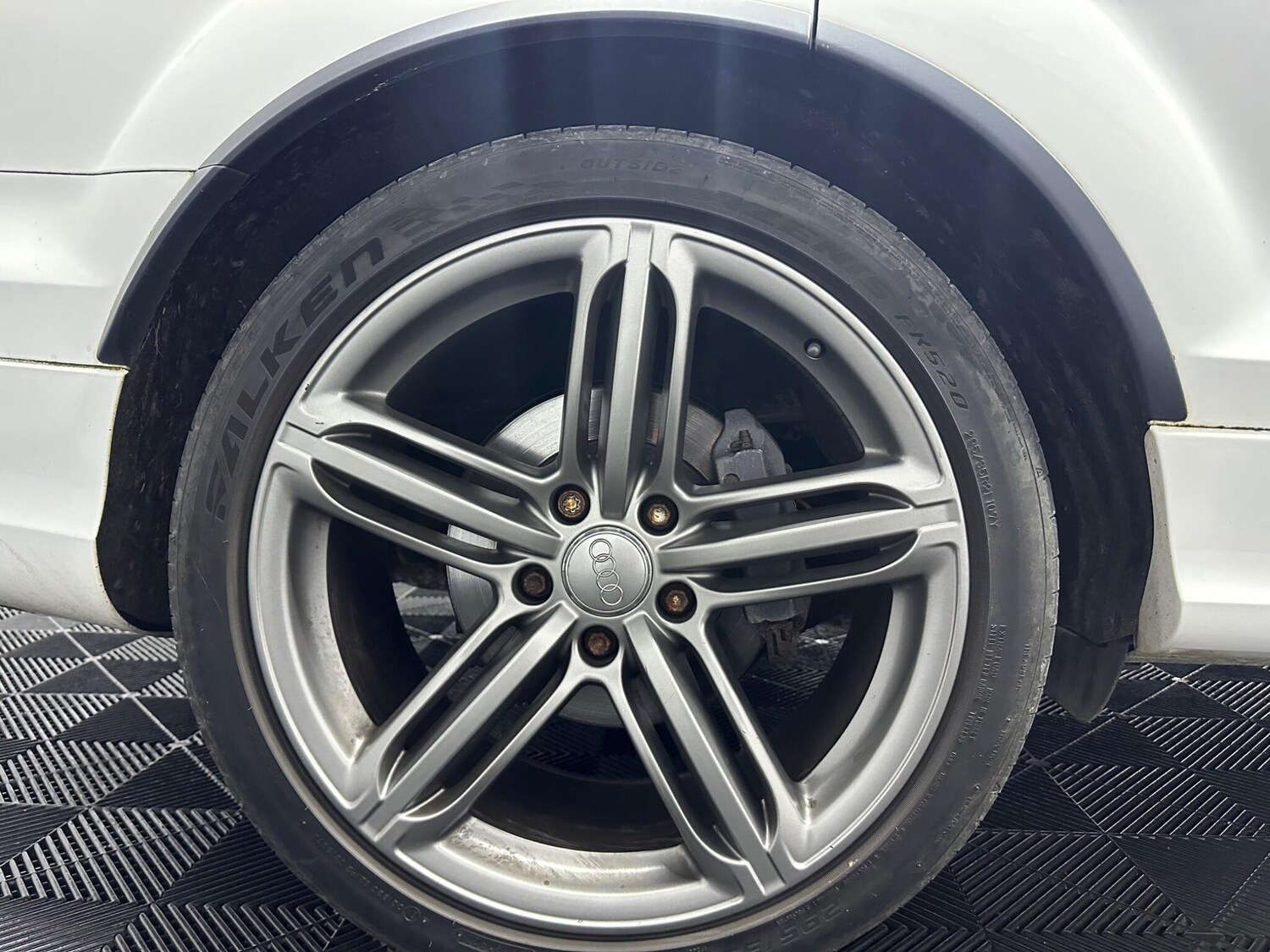 Used Audi Q7 2011 for sale - 78171099: Photo 25