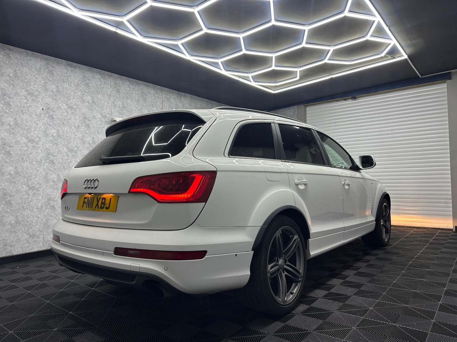 Used Audi Q7 2011 for sale - 78171099: Photo 4