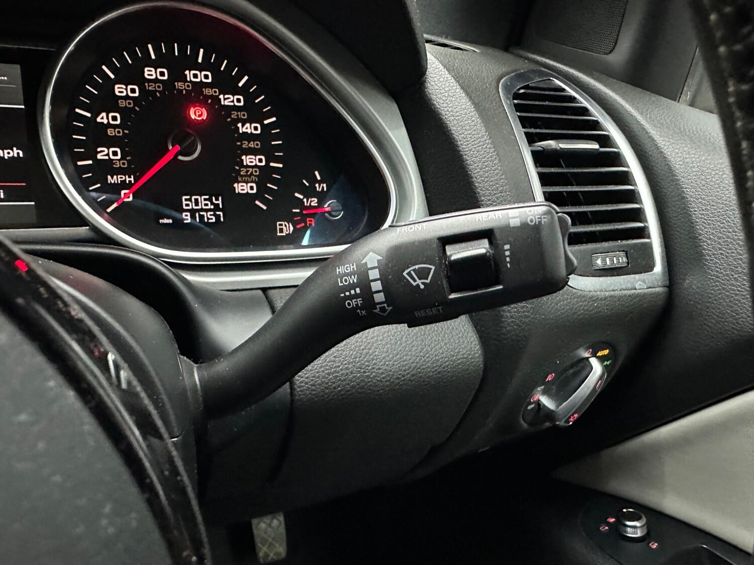 Used Audi Q7 2011 for sale - 78171099: Photo 48