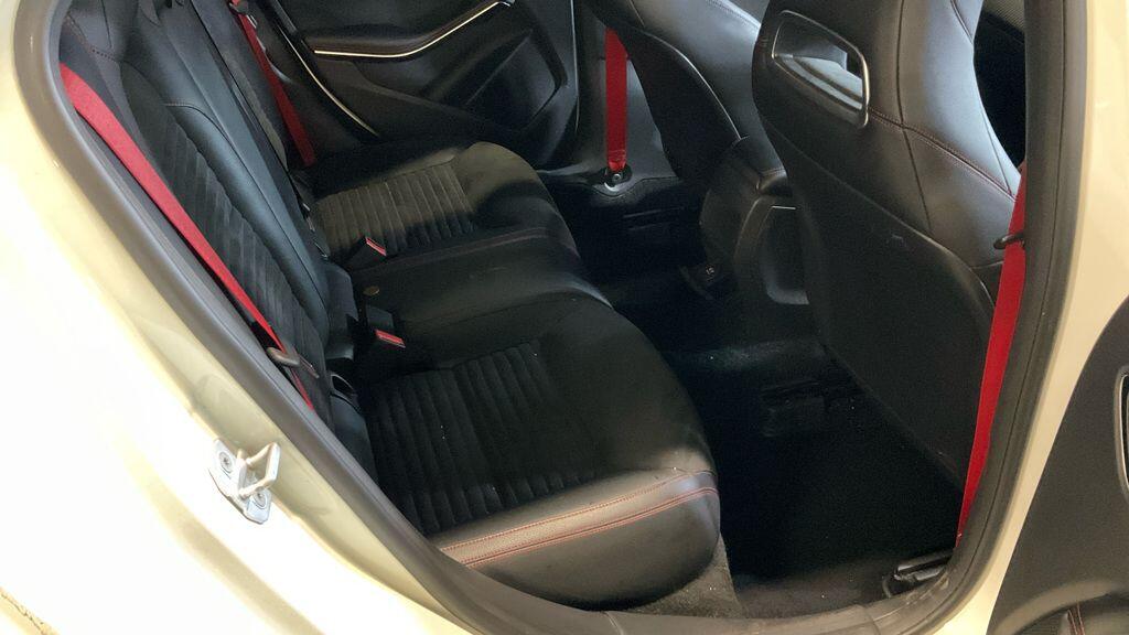 Used Mercedes-Benz A-Class 2014 for sale - 77101822: Photo 3