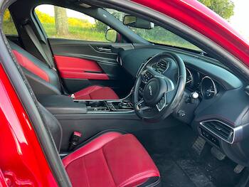 Used Jaguar XE 2016 for sale - 79664472: Photo
