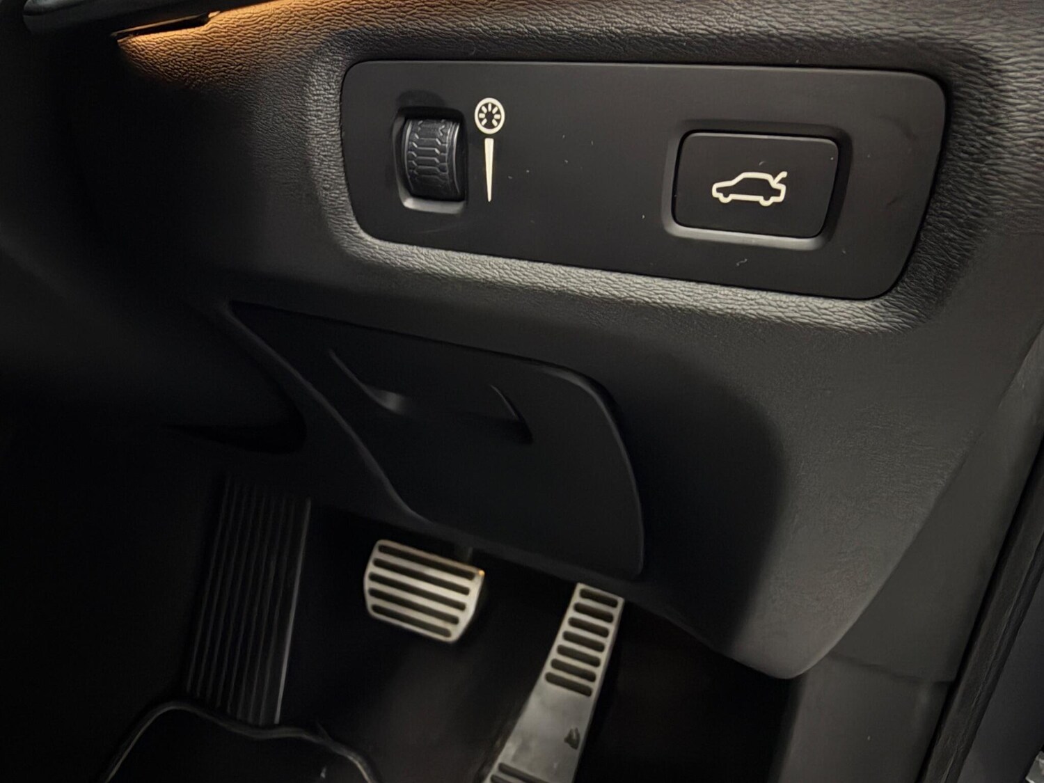 Used Volvo S90 2018 for sale - 77908739: Photo 19