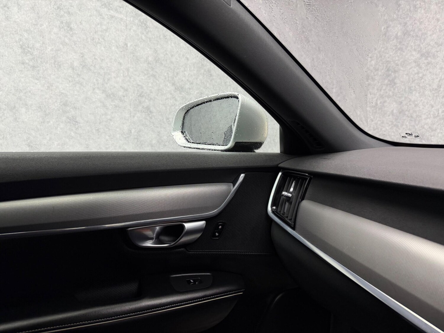 Used Volvo S90 2018 for sale - 77908739: Photo 21