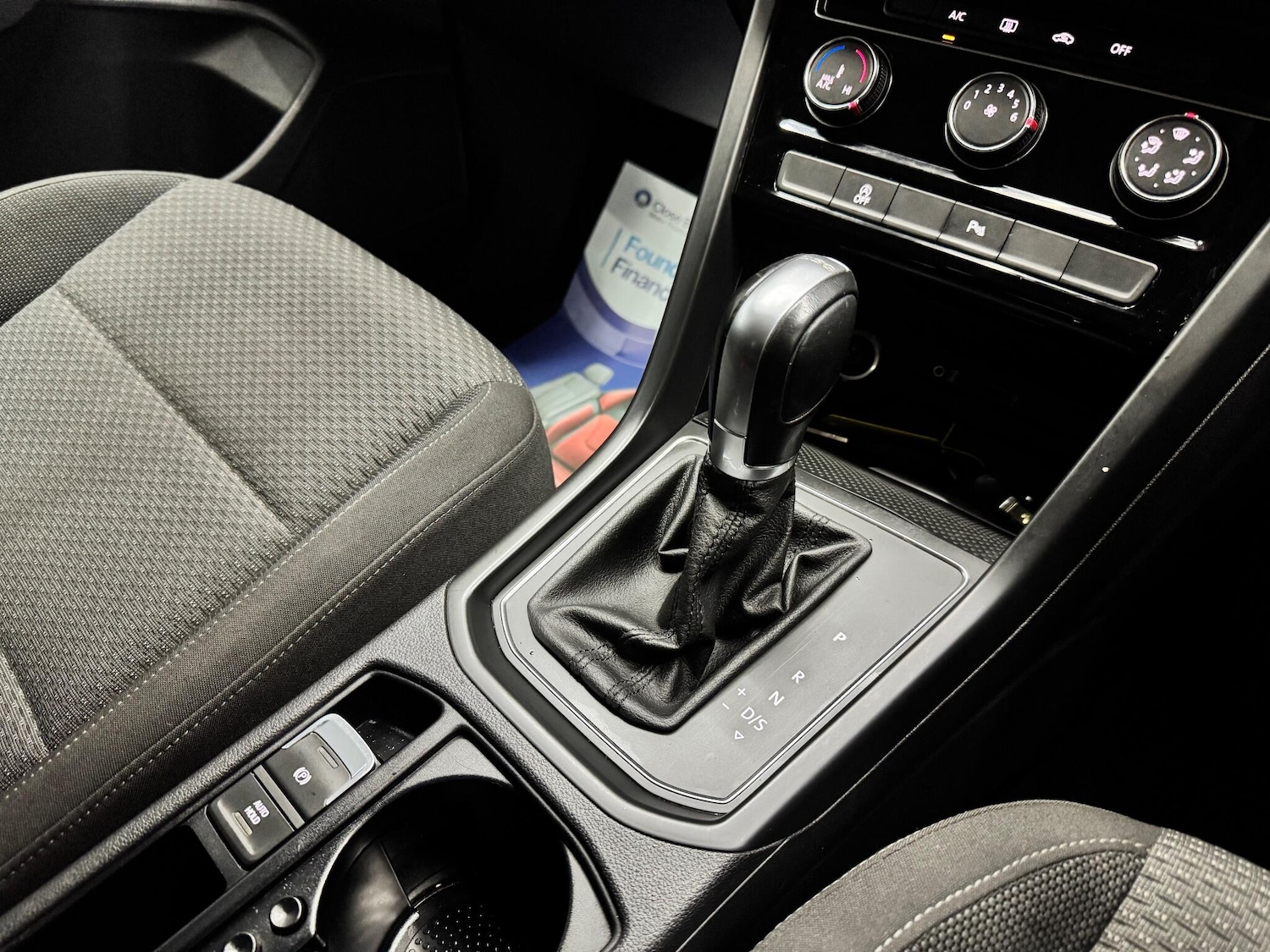 Used Volkswagen Touran 2016 for sale - 77305213: Photo 11