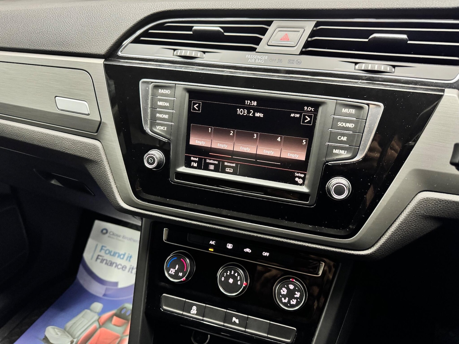 Used Volkswagen Touran 2016 for sale - 77305213: Photo 12