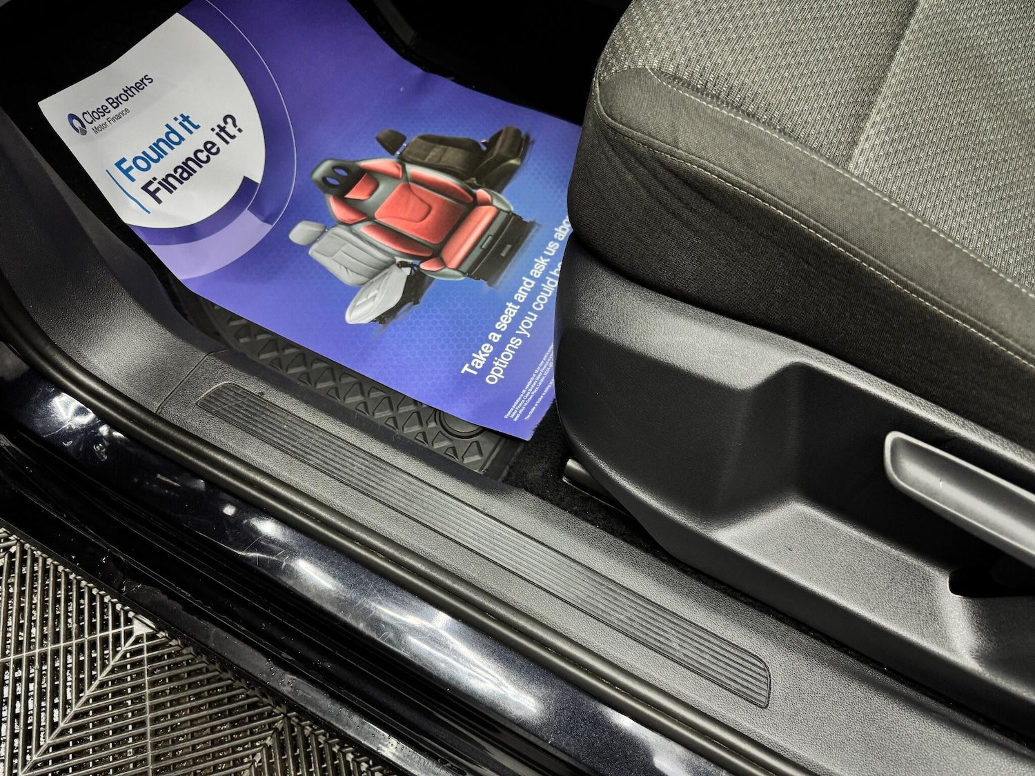 Used Volkswagen Touran 2016 for sale - 77305213: Photo 25