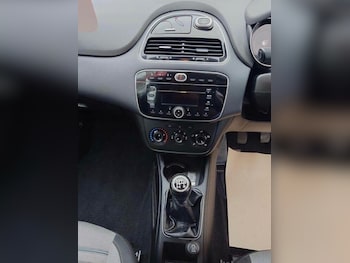 Used Fiat Punto Evo 2010 for sale - 78361682: Photo