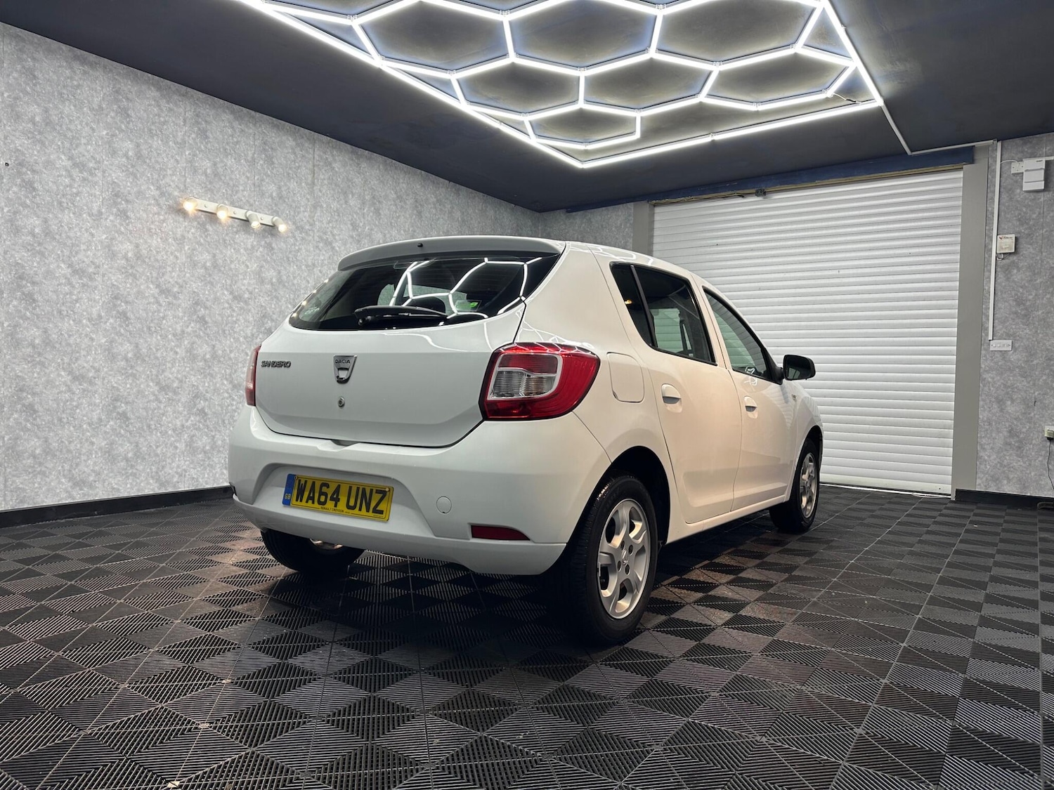 Used Dacia Sandero 2014 for sale - 78058048: Photo 4
