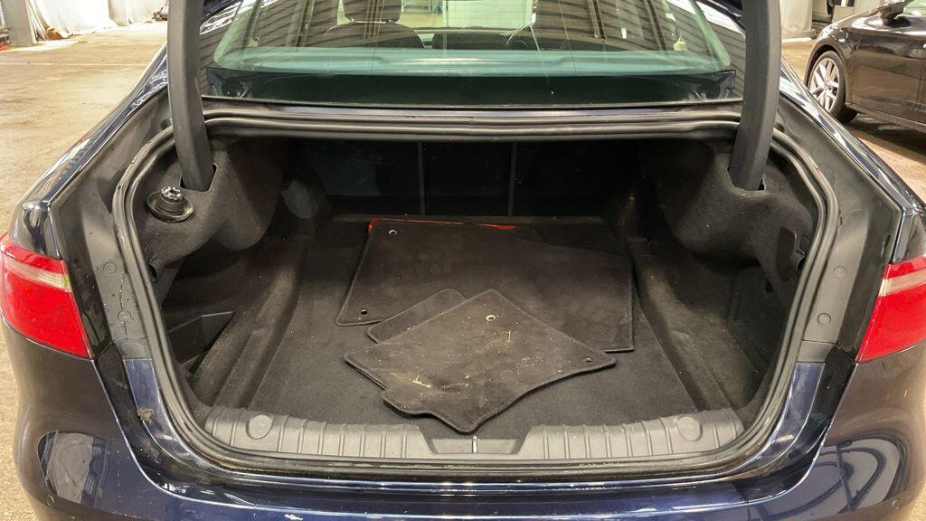 Used Jaguar XF 2016 for sale - 77315413: Photo 11