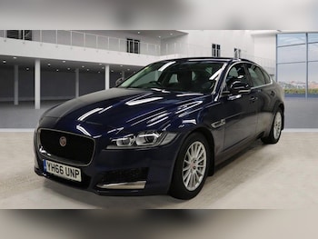 Used Jaguar XF 2016 for sale - 77315413: Photo