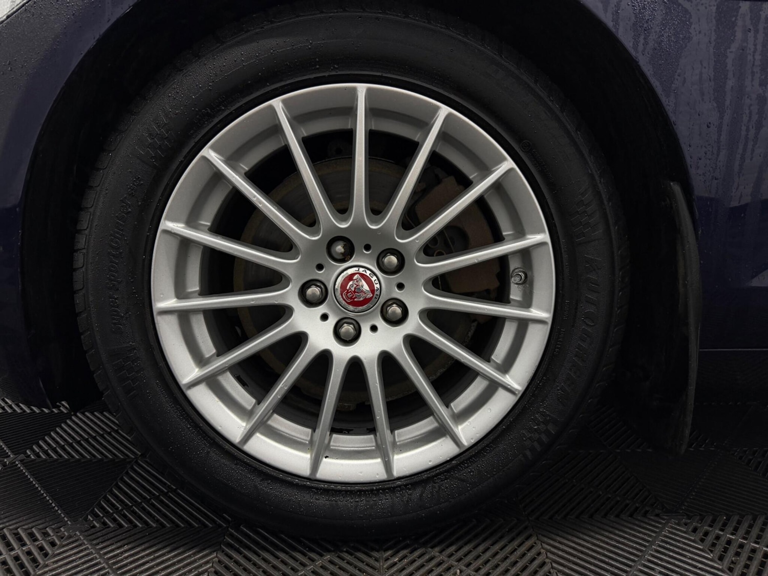 Used Jaguar XF 2016 for sale - 77315413: Photo 27