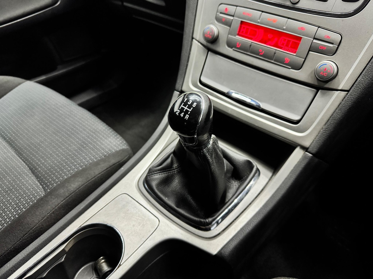 Used Ford Mondeo 2008 for sale - 77723500: Photo 11