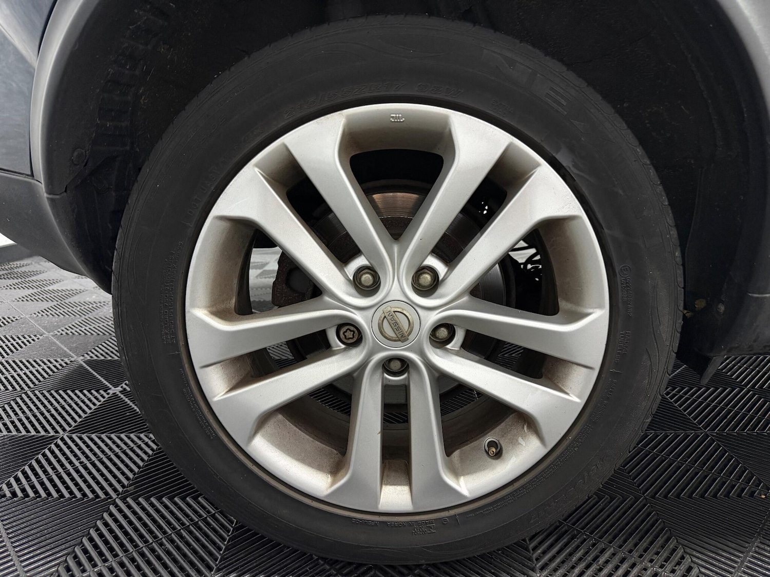 Used Nissan Juke 2013 for sale - 77098069: Photo 17