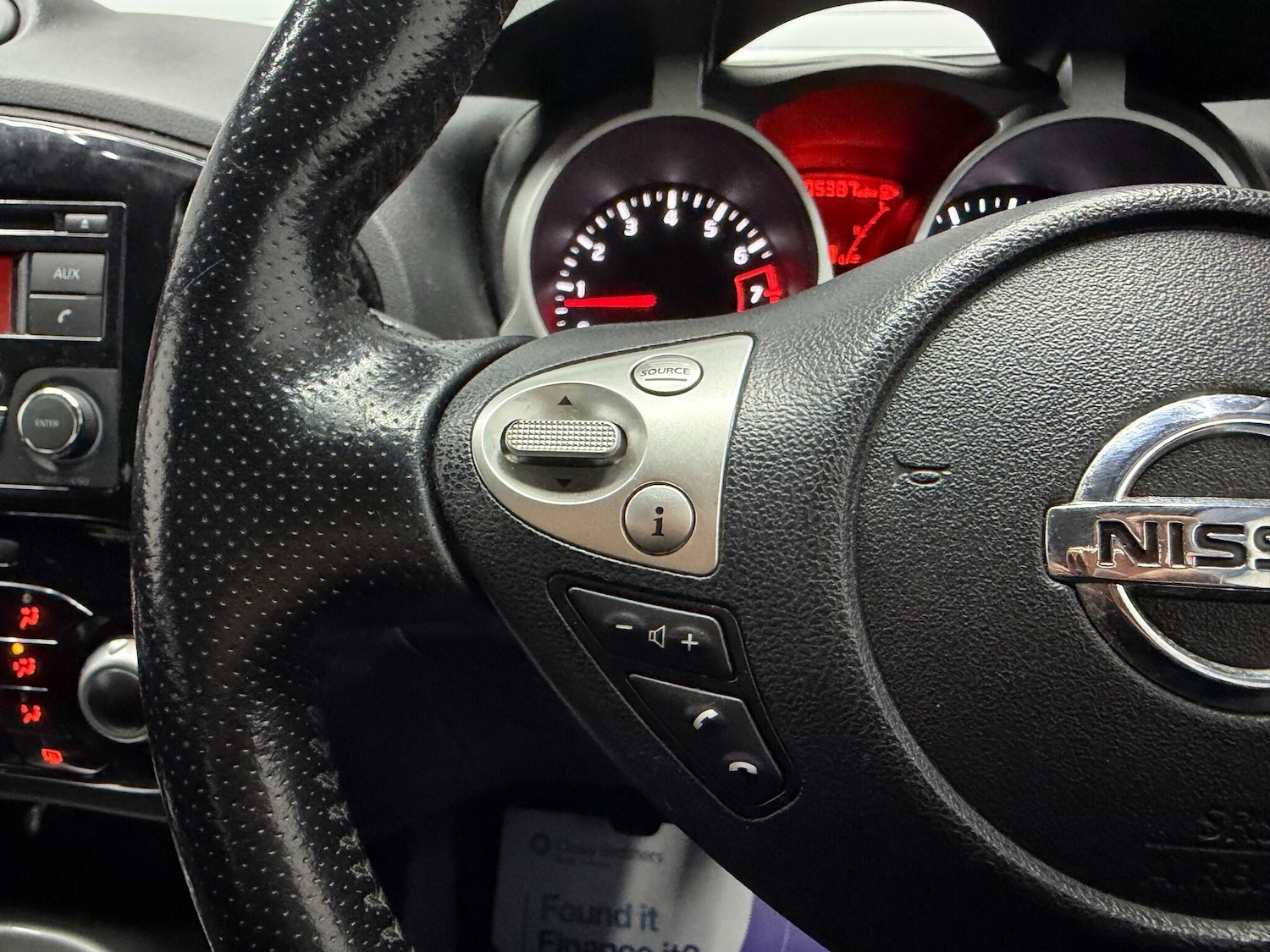 Used Nissan Juke 2013 for sale - 77098069: Photo 6