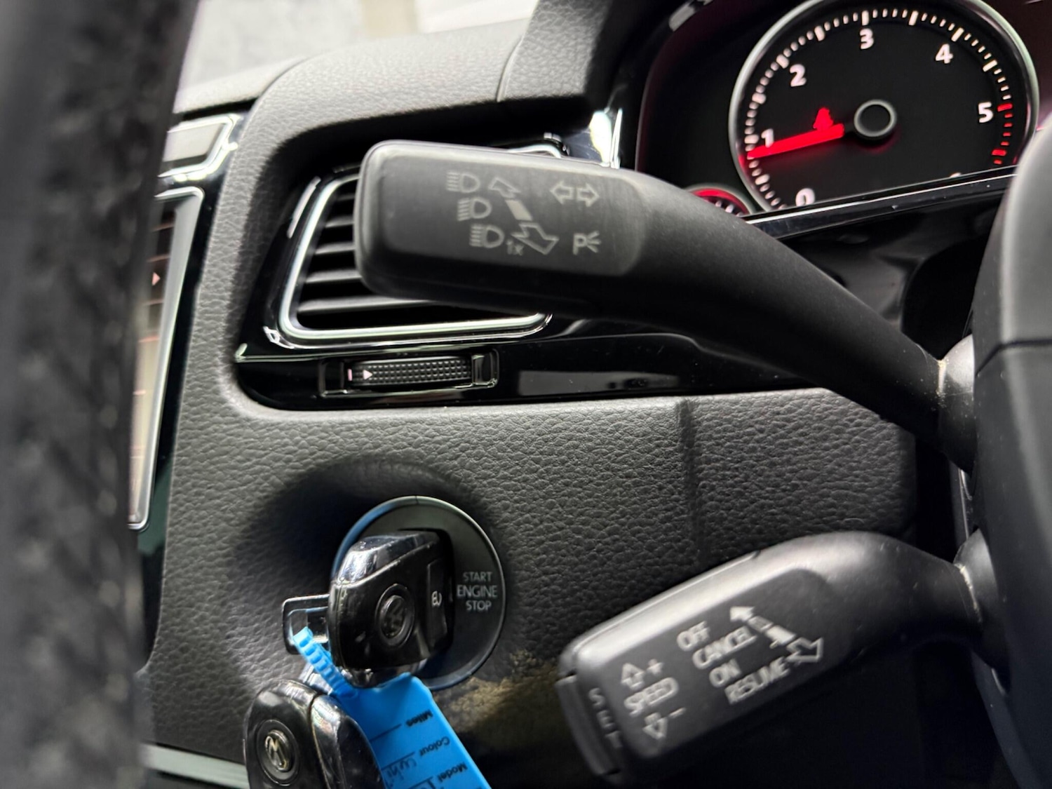 Used Volkswagen Touareg for sale - 78057780: Photo 11