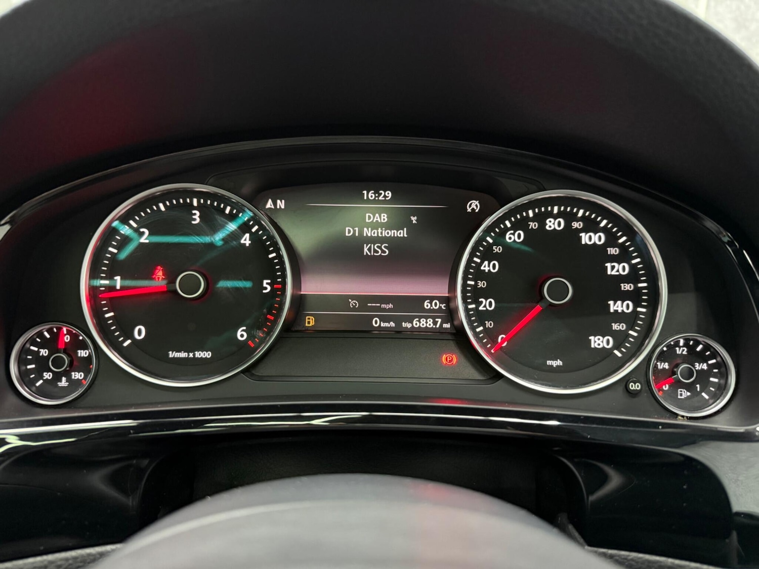 Used Volkswagen Touareg for sale - 78057780: Photo 12