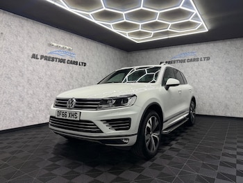 Used Volkswagen Touareg 2016 for sale - 78057780: Photo