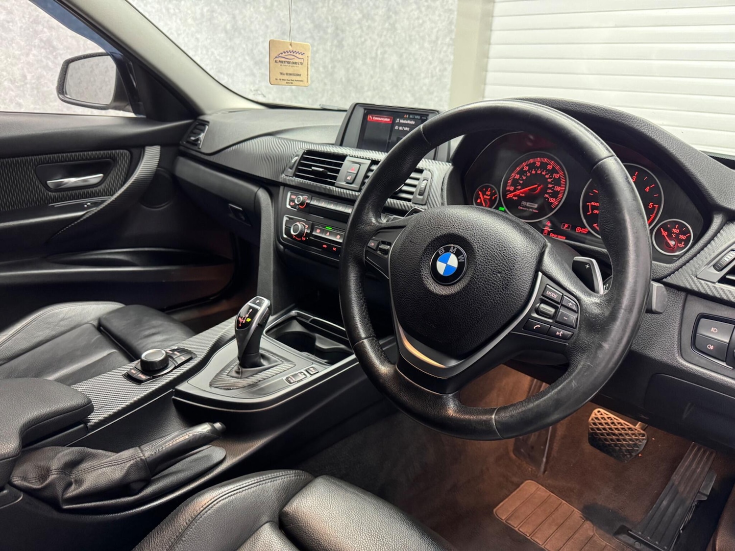 Used BMW 3 Series 2018 for sale - 76714804: Photo 2
