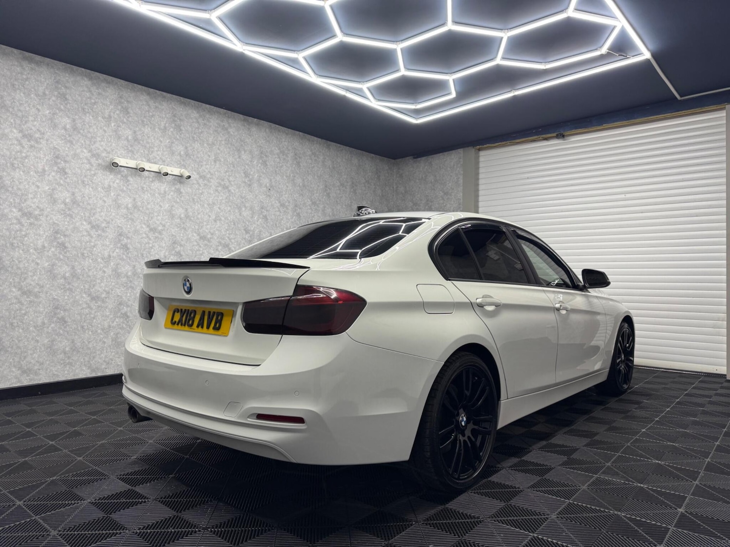 Used BMW 3 Series 2018 for sale - 76714804: Photo 4