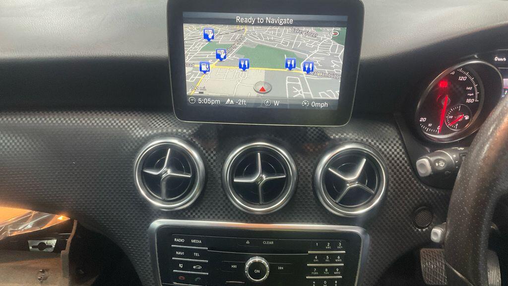 Used Mercedes-Benz A-Class 2018 for sale - 76457648: Photo 3