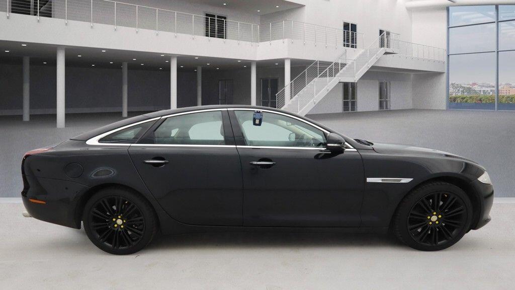 Used Jaguar XJ 2014 for sale - 77395790: Photo 9