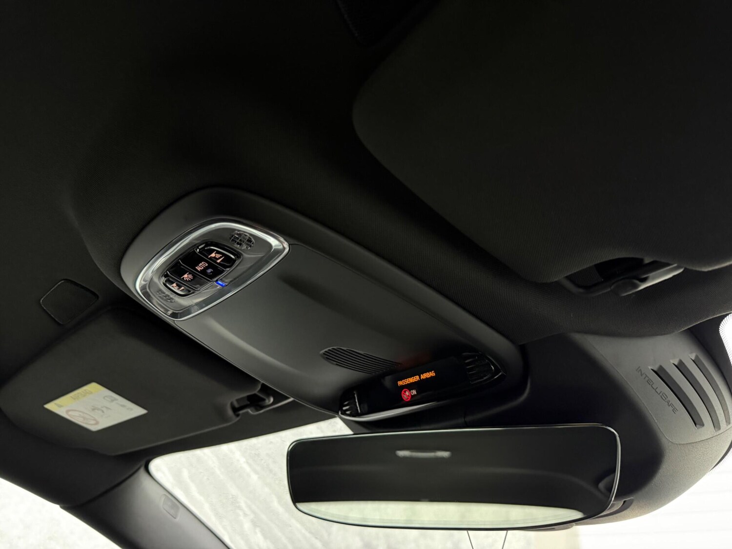 Used Volvo S90 2018 for sale - 78062998: Photo 15