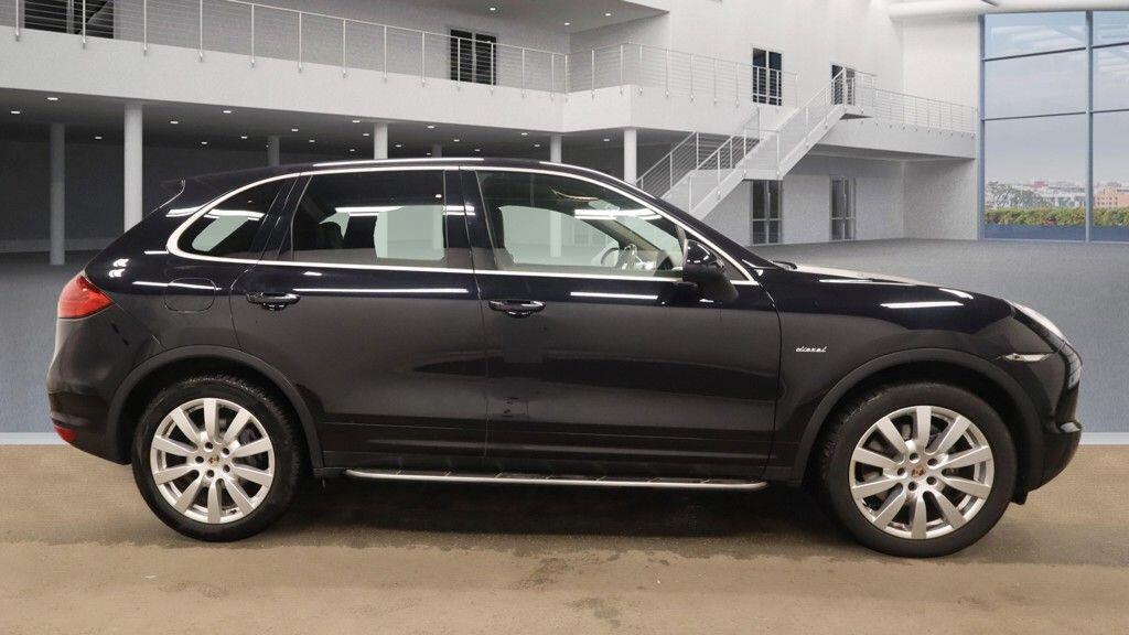 Used Porsche Cayenne 2014 for sale - 77646013: Photo 11