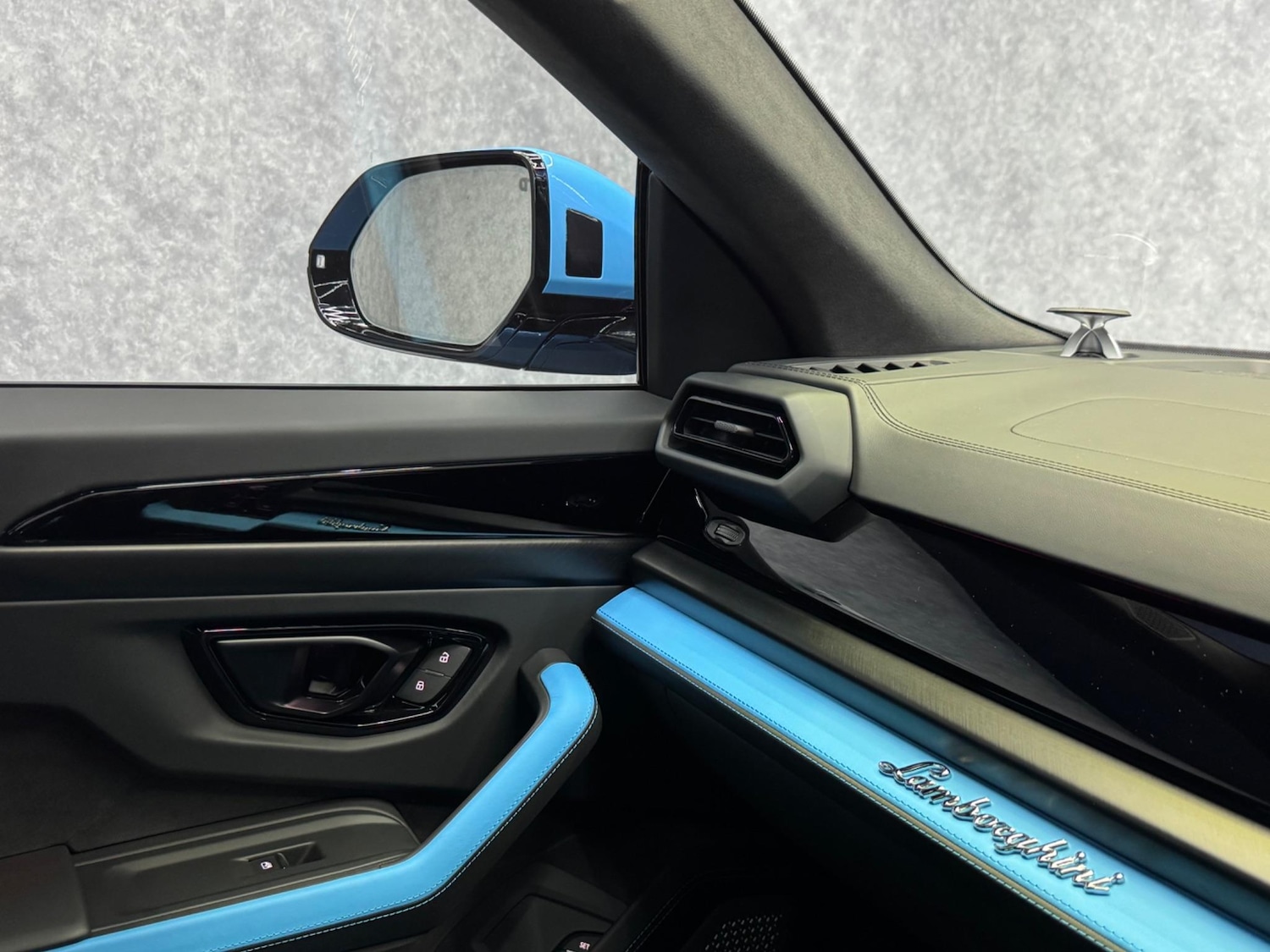 Used Lamborghini Urus for sale - 78058981: Photo 41