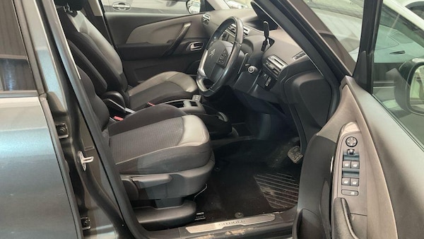 Used Citroen C4 Grand Picasso 2017 for sale - 76095047: Photo 8