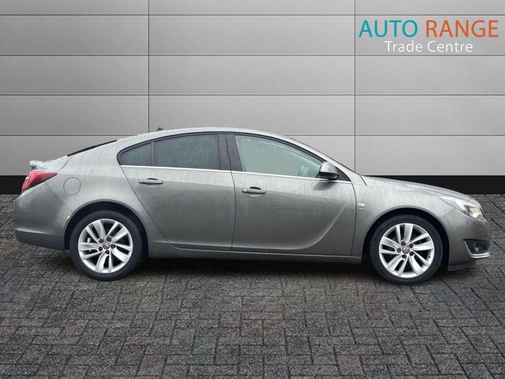 Used Vauxhall Insignia 2015 for sale - 77376359: Photo 2