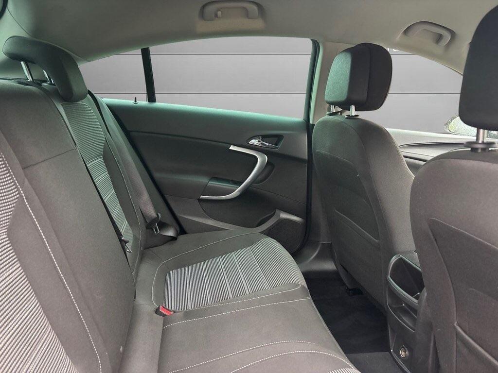 Used Vauxhall Insignia 2015 for sale - 77376359: Photo 8