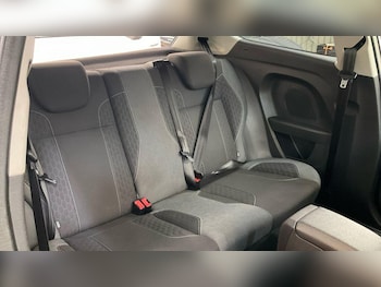 Used Ford Fiesta 2016 for sale - 76095042: Photo 3