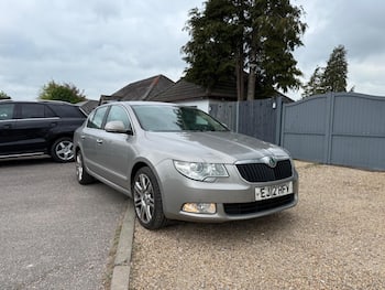 Used Skoda Superb 2012 for sale - 79664318: Photo