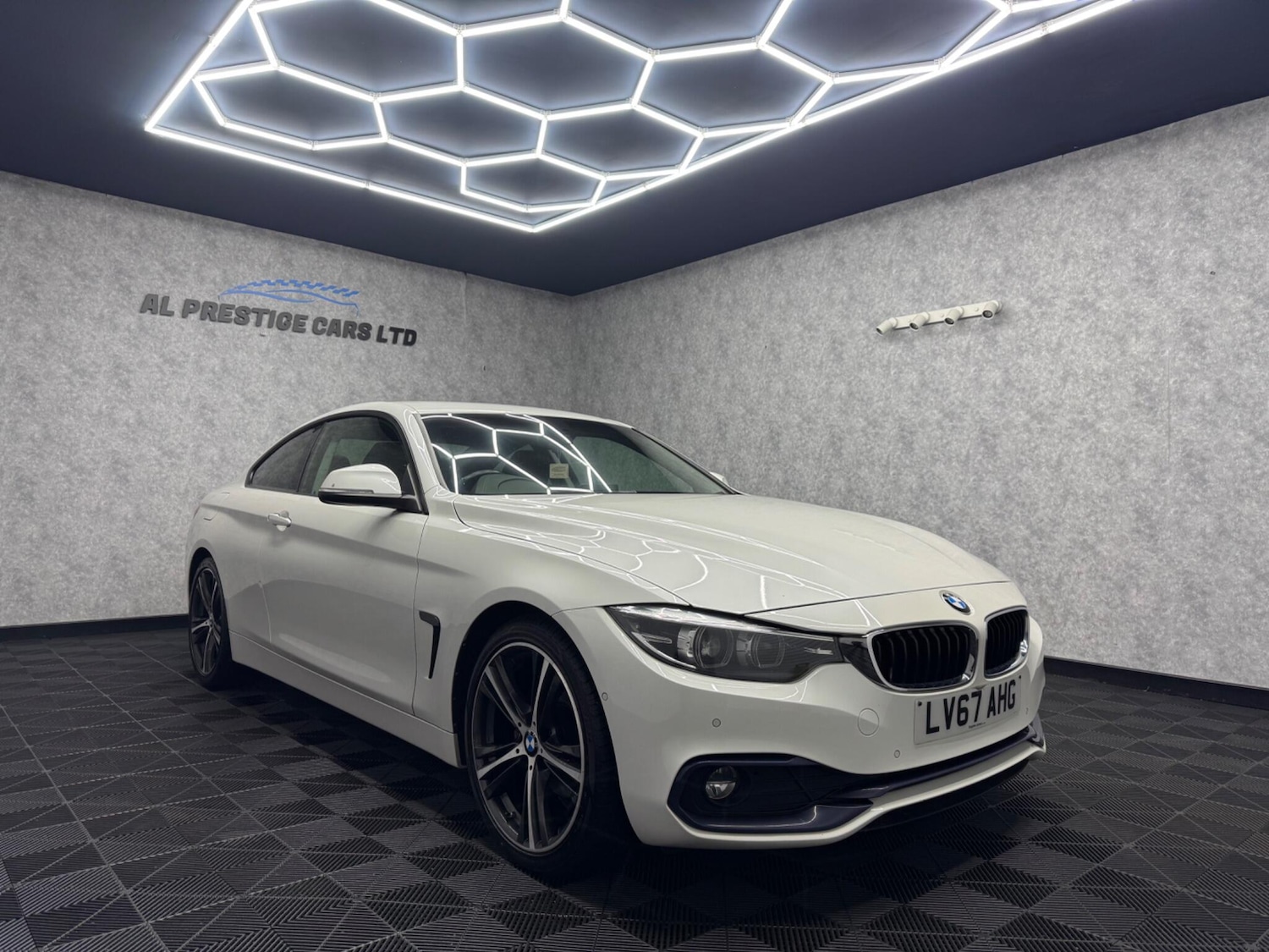 Used BMW 4 Series 2017 for sale - 76188425: Photo 25