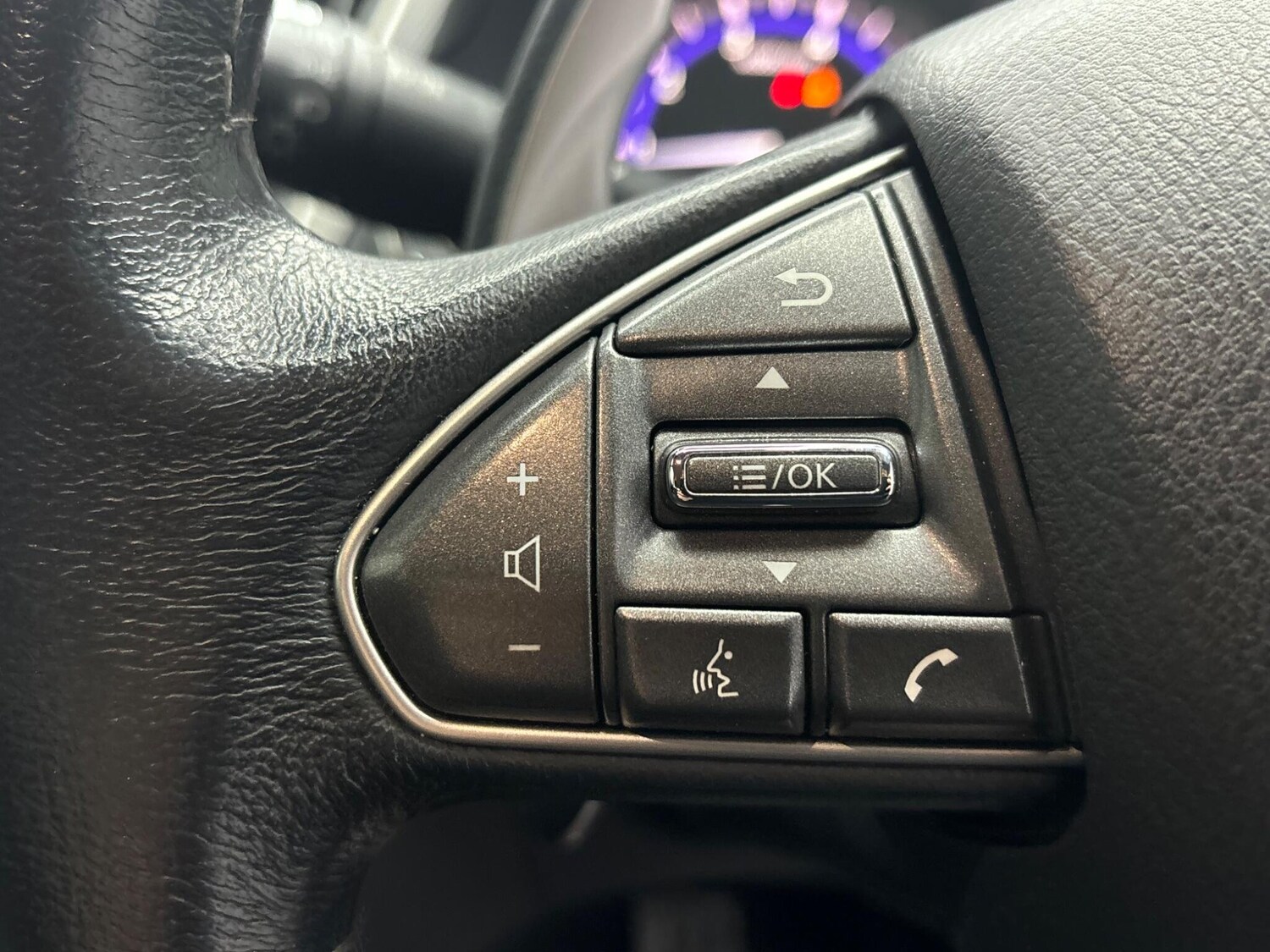 Used Infiniti Q50 2017 for sale - 78058910: Photo 50