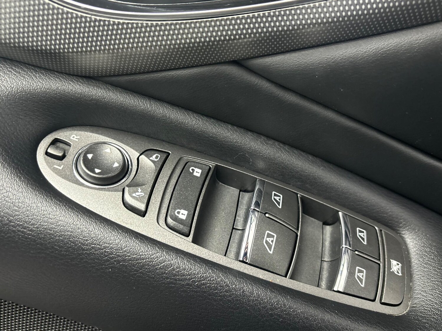 Used Infiniti Q50 2017 for sale - 78058910: Photo 56